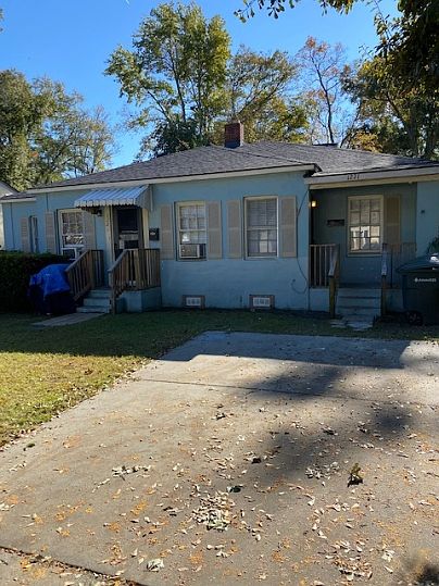 1st image of 1218 E 55th St
