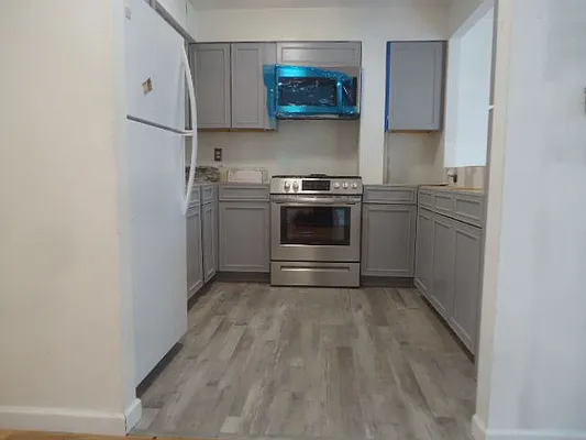 Rented by Hakeem Shahid, LREB | media 20