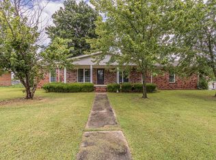 400 N 1st St, Marmaduke, AR 72443