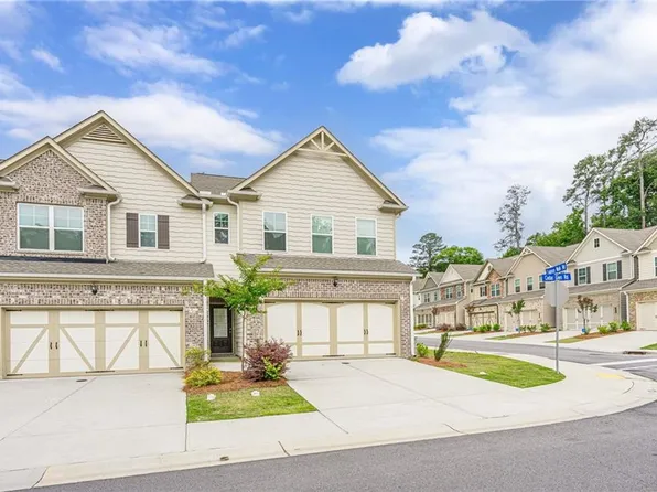 6940 Cedar Glen Rd, Atlanta, GA 30360