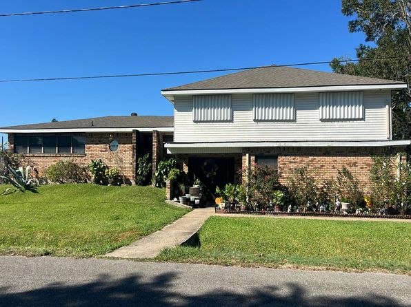 209 Historic East St