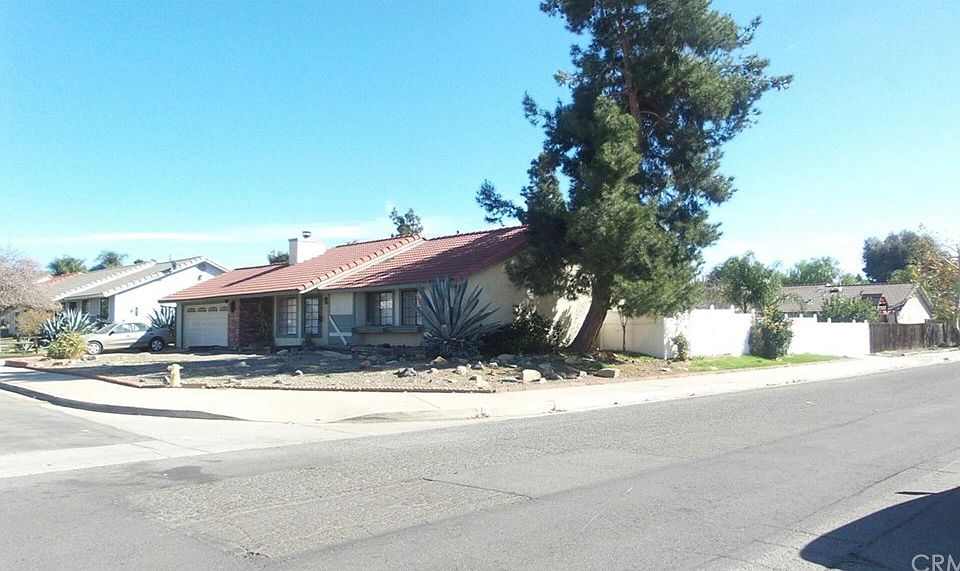 1st image of 22269 Sequoia Cir