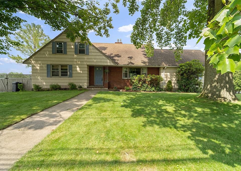 1st image of 112 Clifton Blvd