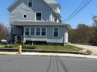 150 Poquonnock Rd #1R, Groton, CT 06340