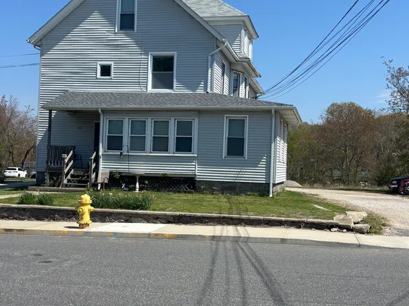 150 Poquonnock Rd #1R, Groton, CT 06340