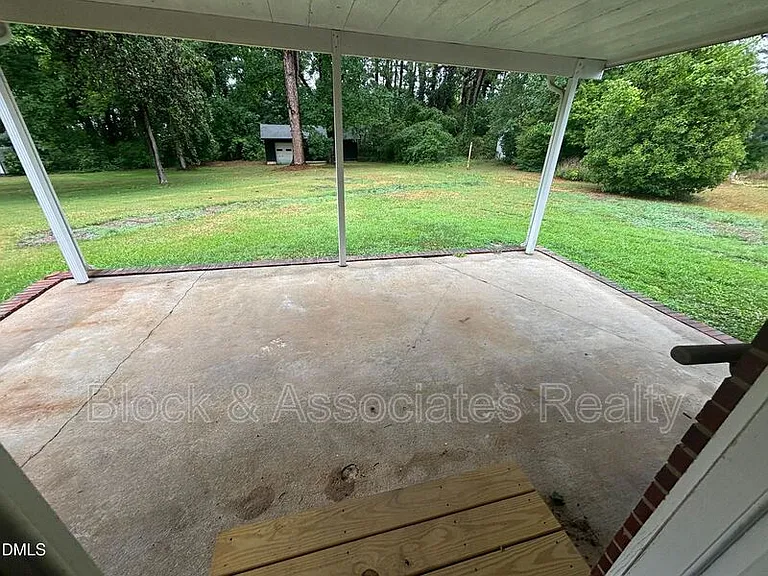 3609 Melrose Dr — Photo 47