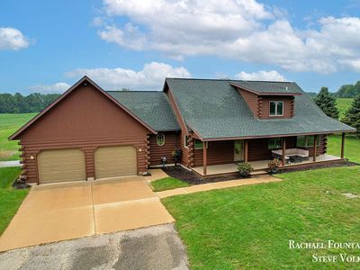 7320 100th St SE, Caledonia, MI, 49316