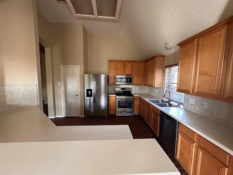3734 Paigewood Dr — Photo 12