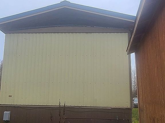 3rd image of 951 E Creekside Dr Space 6