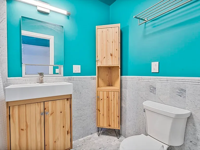466 Commonwealth Ave #204 — Photo 5