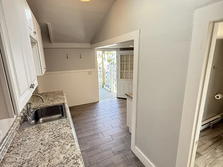43 Winthrop St #2 — Photo 3