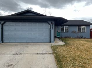1369 Mary Jo Dr, Gardnerville, NV 89460