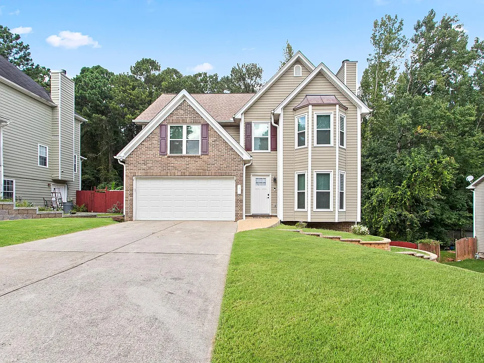 729 Sunny Field Ln