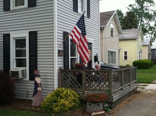 516 W Stevenson St, Gibsonburg, OH