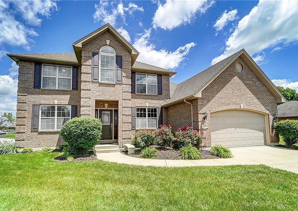 1st image of 26 Hickory Pointe Dr