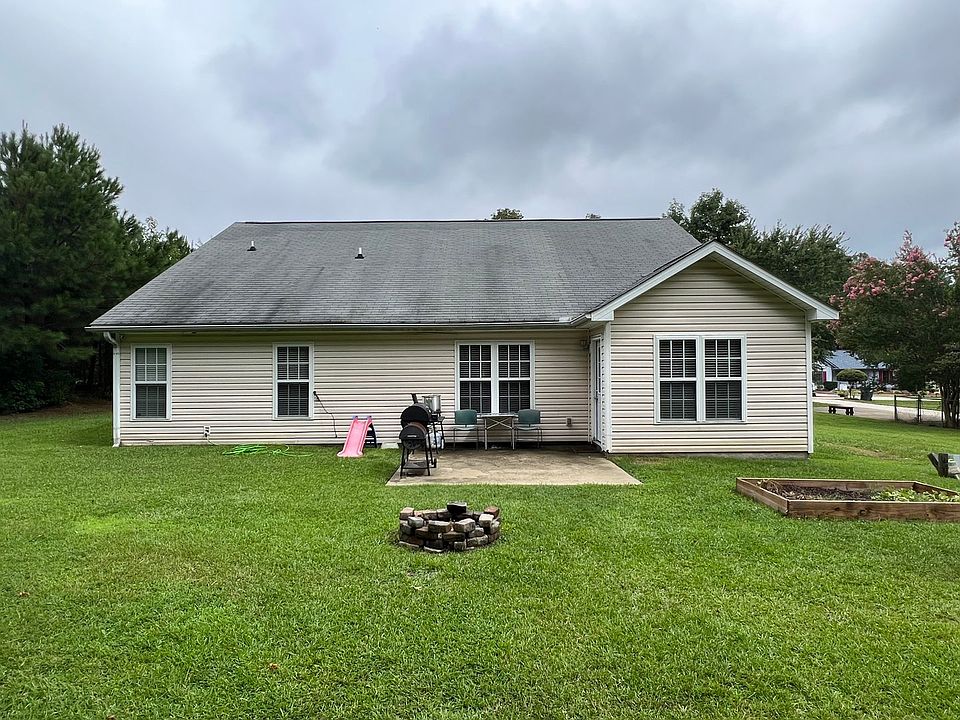 2nd image of 120 Overton Rd