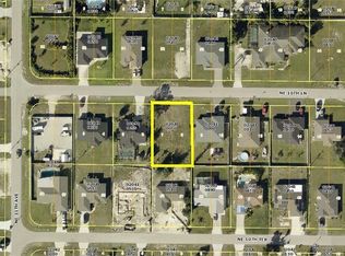 1114 NE 10th Ln, Cape Coral, FL 33909