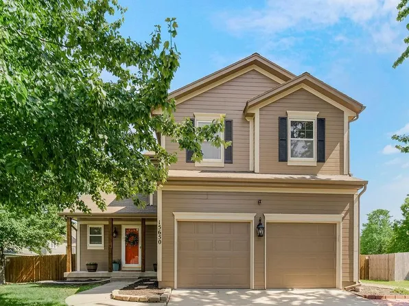 15650 W 147th Ter, Olathe, KS 66062