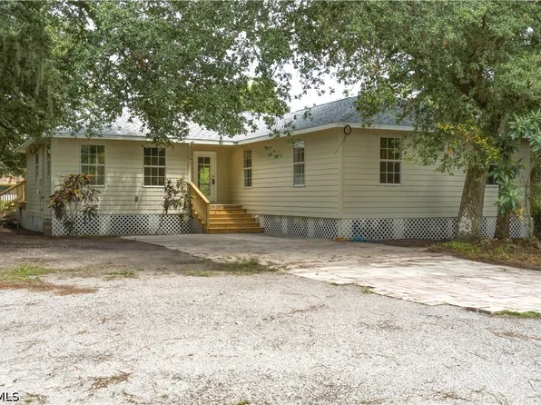 820 Abbott Ave, Lehigh Acres, FL 33972