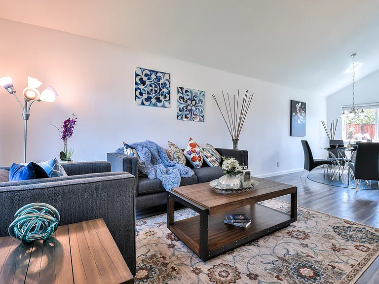 145 Tonopah Dr — Photo 22