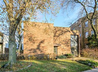 6341 N Ridge Ave #1AE, Chicago, IL 60660