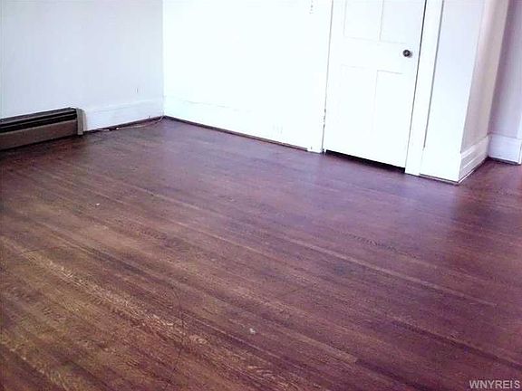 5th image of 719 Busti Ave