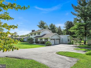 152 Maple Ln, Lebanon, PA 17042