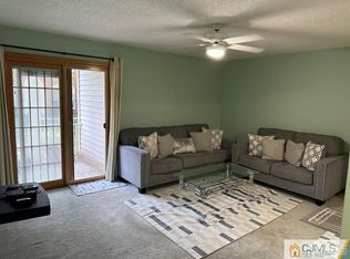 479 Witney Ct, North Brunswick, NJ 08902