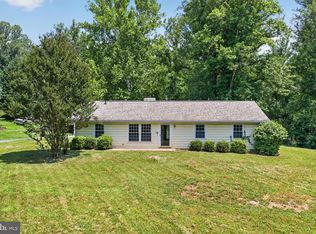 467 Staton Ln, Amissville, VA 20106