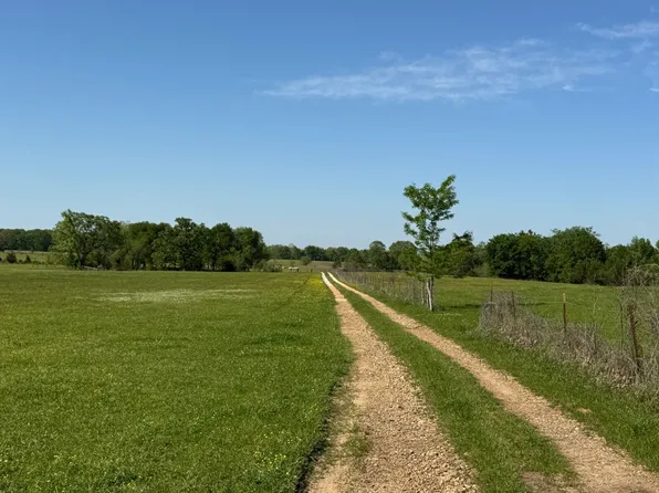 5502 E State Highway 3, Idabel, OK 74745