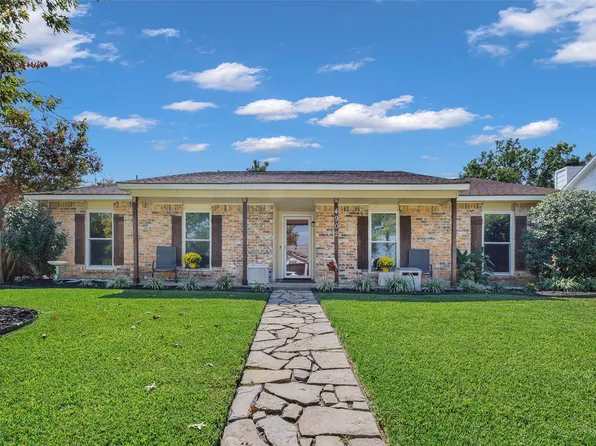 4902 Freeport Dr, Garland, TX 75043