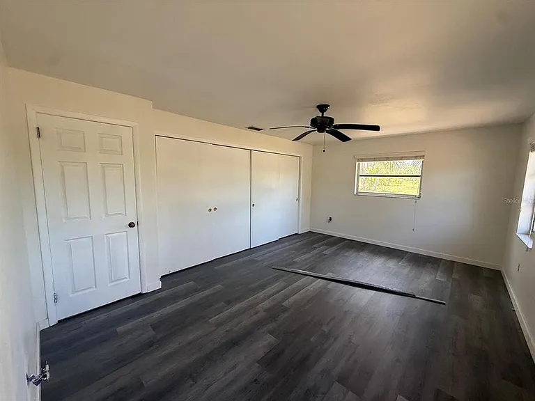 239 Annapolis Ln — Photo 5