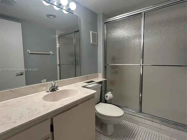 3993 Cypress Reach Ct #303 — Photo 6