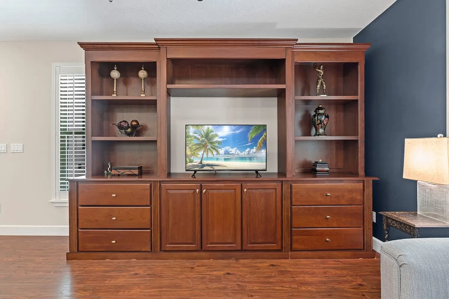 1 bed, 1.0 bath, 2712 sqft, $2,882 — Photo 4