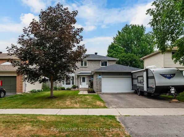 163 Woodland Dr, Midland, ON L4R 4C9