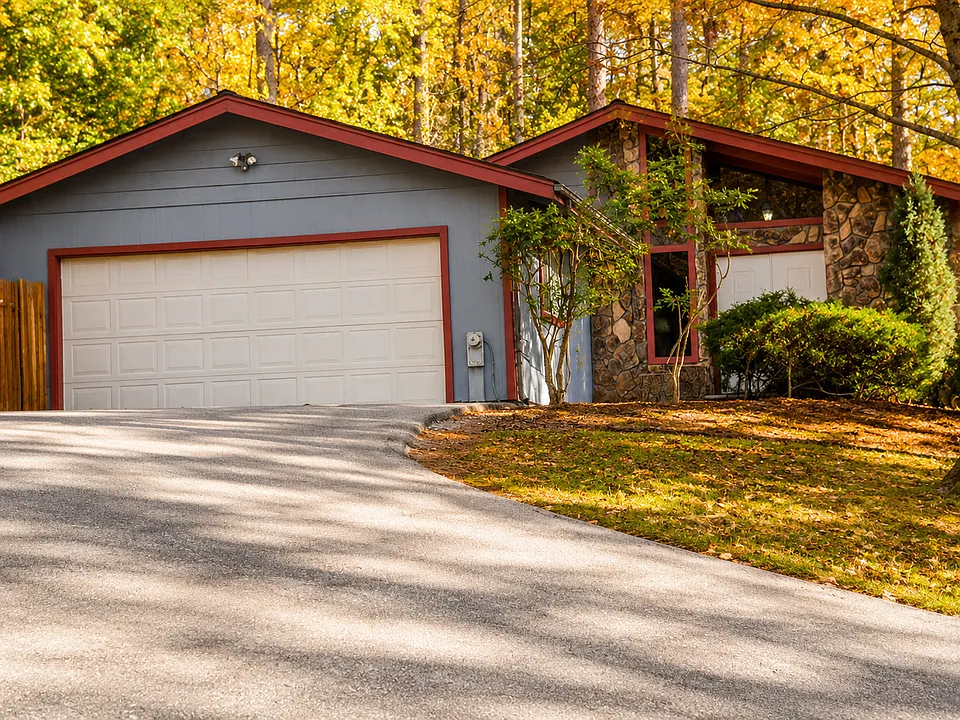 16121 Rattlesnake Rd