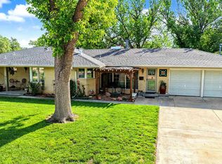 1111 Sunrise Dr, Salina, KS 67401