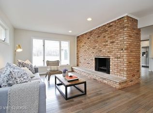 2948 Willow Rd, Homewood, IL 60430