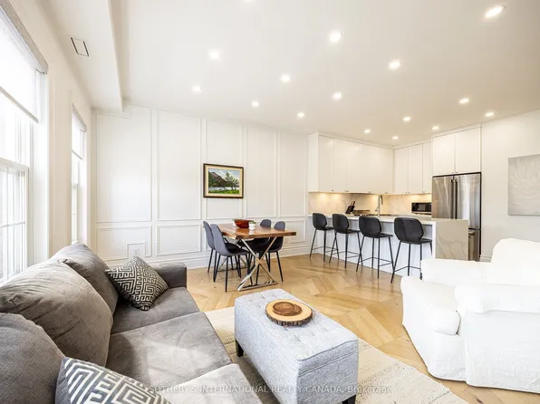 74 A Coxwell Ave #C, Toronto, ON M4L 3A7