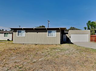 1704 Manor Cir, Pomona, CA