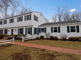 4N059 Thornly Rd, St Charles, IL 60174