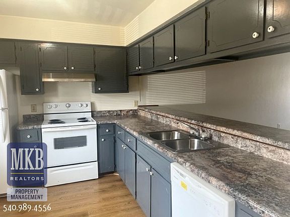 2nd image of 1115 East Dr APT D