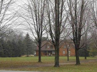 2063 Albon Rd, Holland, OH 43528