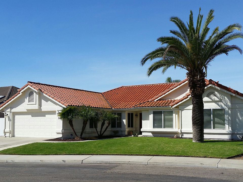 1st image of 2411 Nicklaus Dr