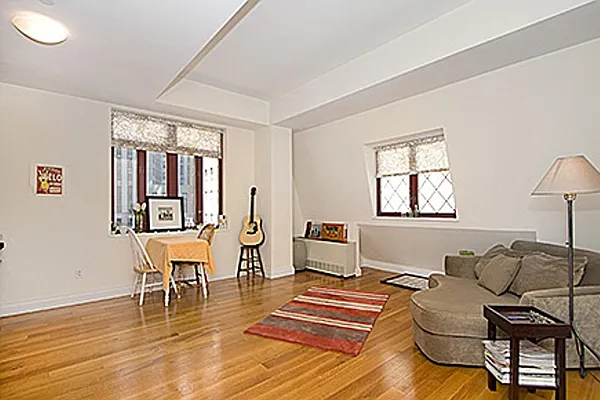 Rented by Corcoran | media 22