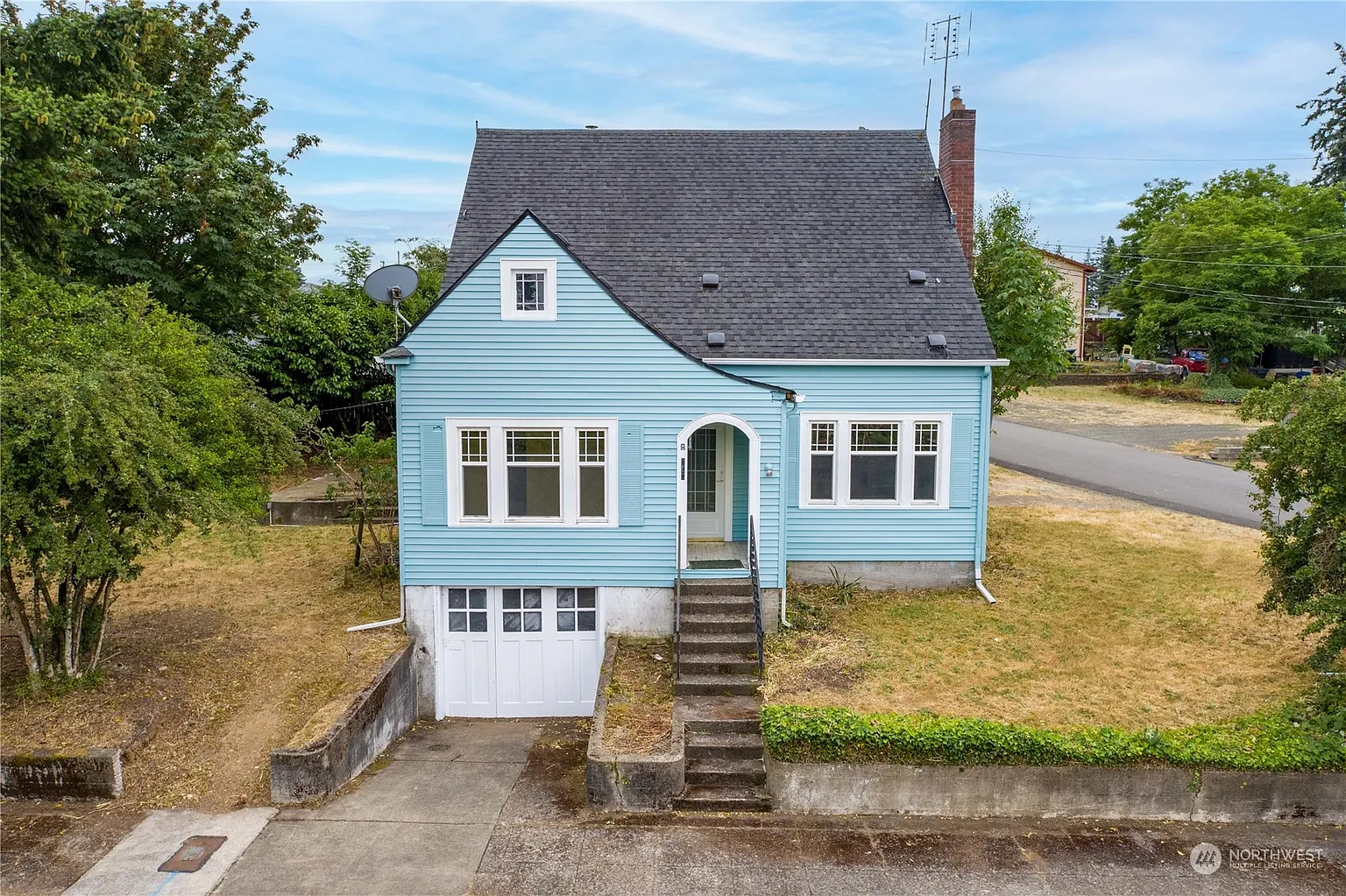 707 Fairmount Avenue photo 1