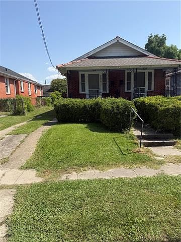 1st image of 2474 Wisteria St