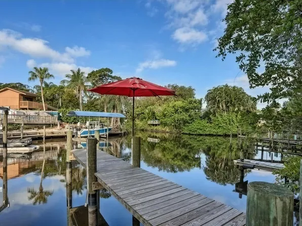 522 SW Timber Trl, Stuart, FL 34997