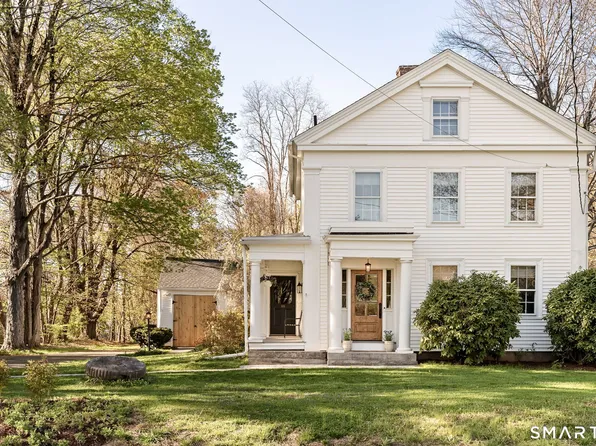 151 Neipsic Road, Glastonbury, CT 06033