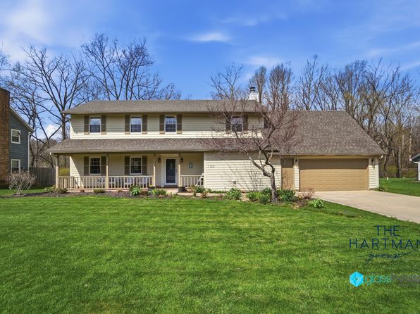1129 Brewster Dr